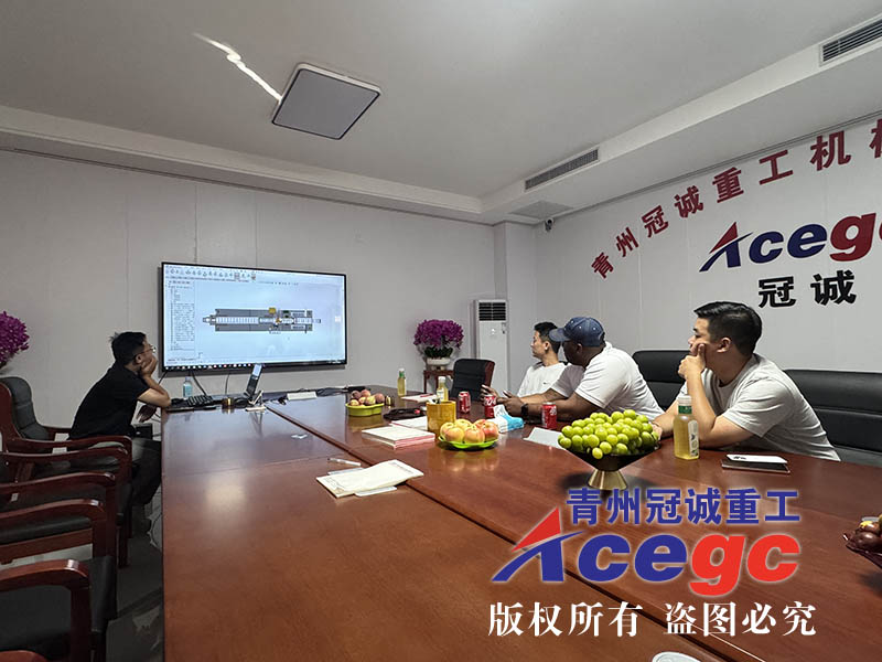 哥倫比亞客戶實(shí)地考察沙金設(shè)備